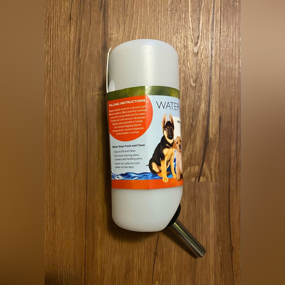 GOOD DOG Water Bottle Puppies Adult Dogs Carriers Pens 32 Oz NEW